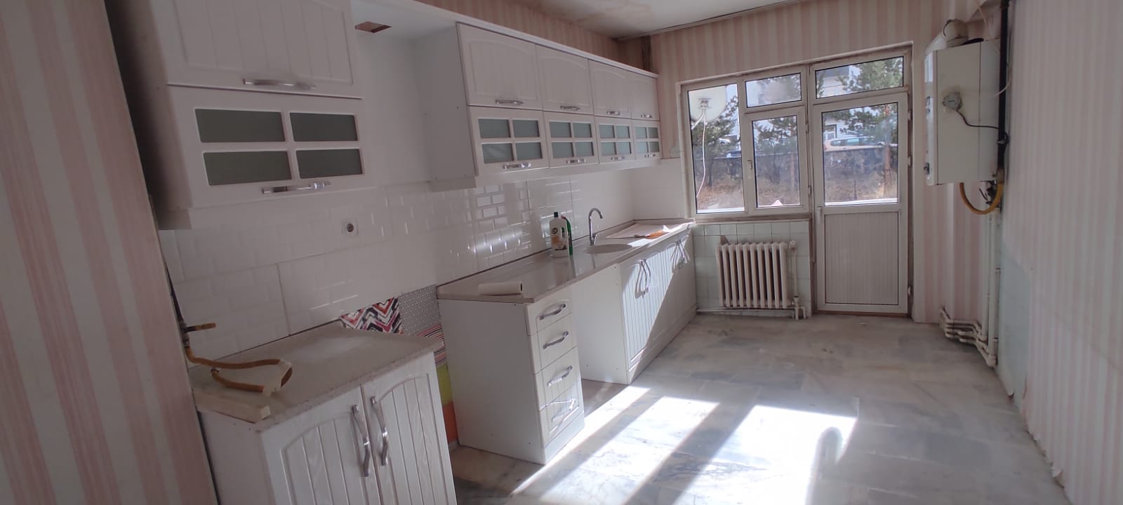 KAYAKYOLU'NDA SATILIK DAİRE